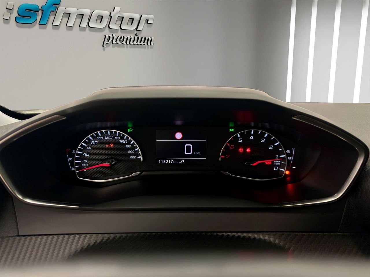 Peugeot 2008 Active Pack BlueHDI 81kW (110CV) - Foto 12
