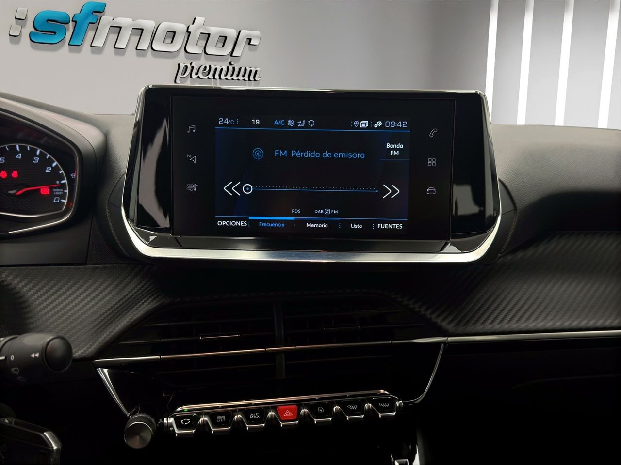 Peugeot 2008 Active Pack BlueHDI 81kW (110CV) - Foto 17