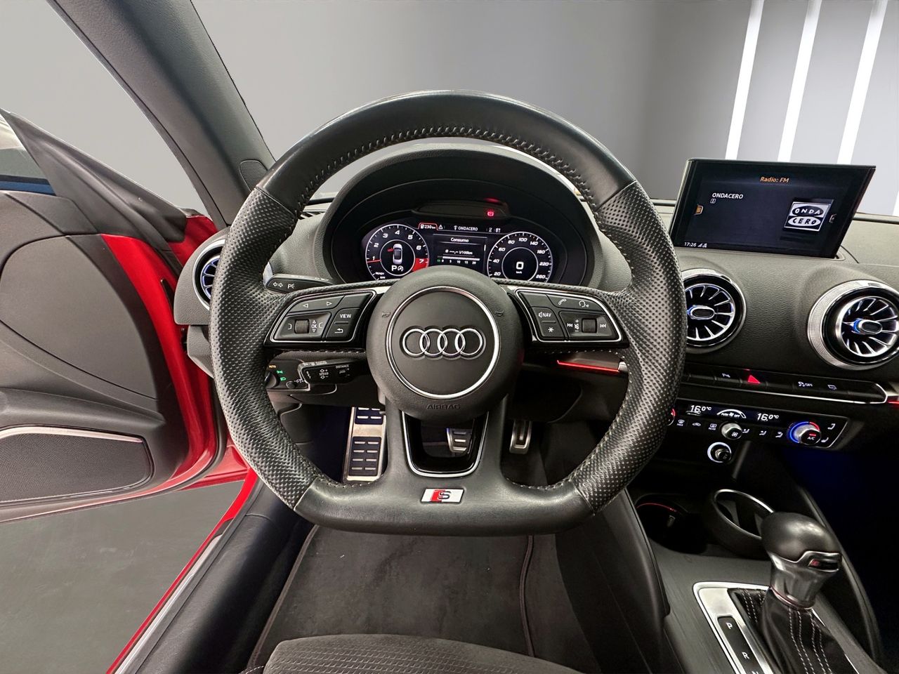 Audi S3 Cabrio 2.0 TFSI 300 CV quattro S tronic - Foto 11