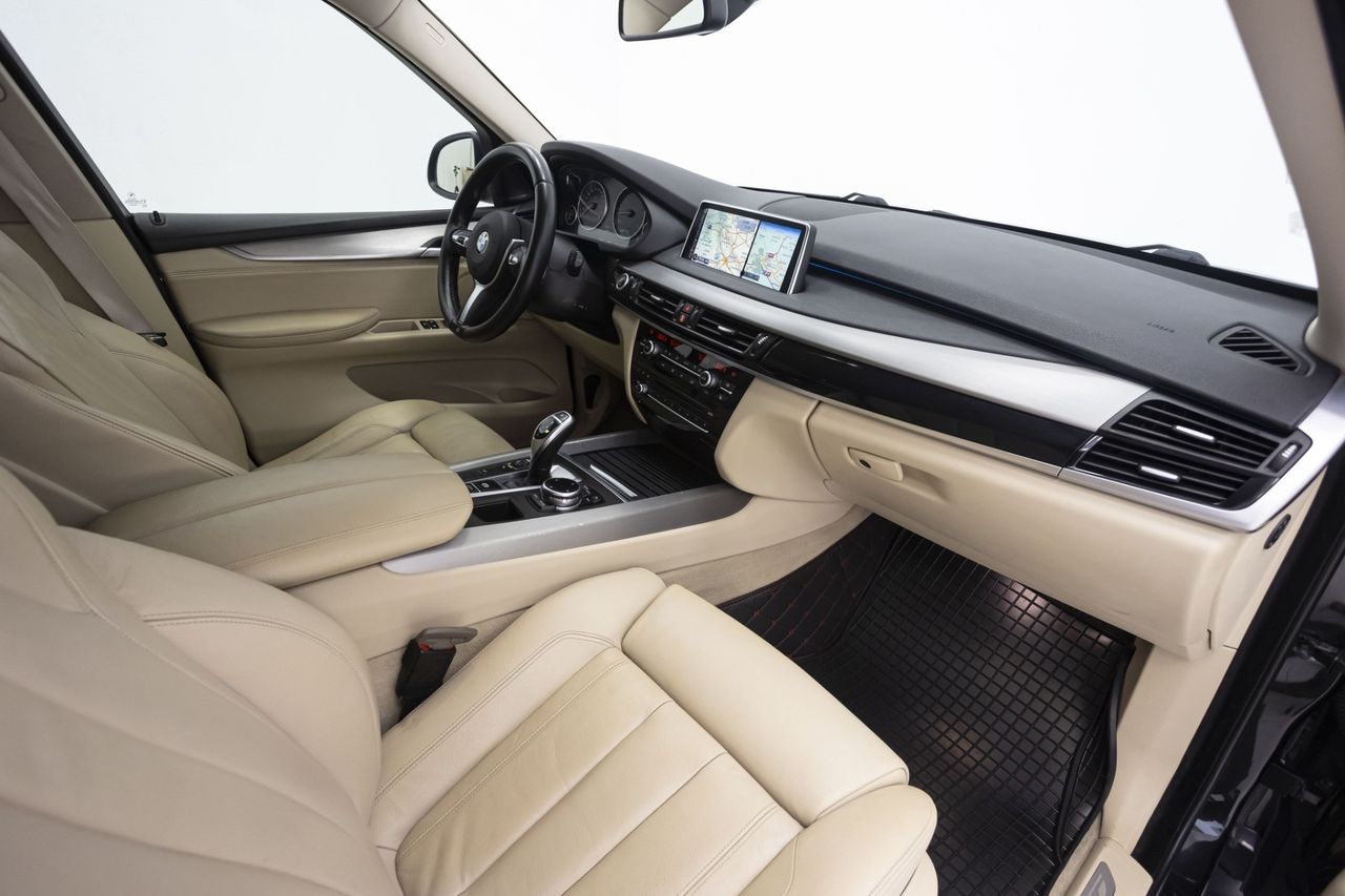 BMW X5 xDrive30d 258 CV - Foto 16