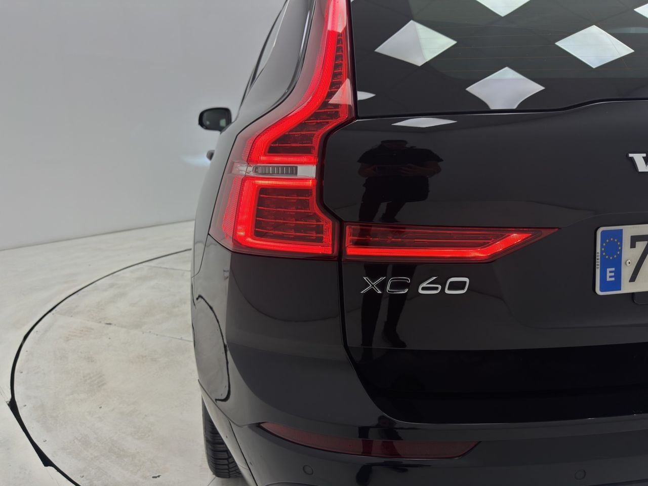Volvo XC60 2.0 T6 AWD Recharge Core Auto - Foto 26