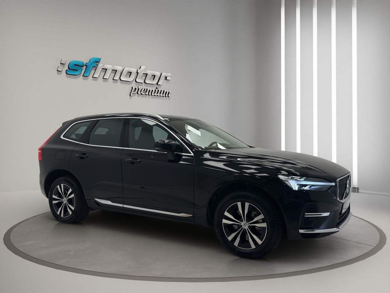 Volvo XC60 2.0 T6 AWD Recharge Core Auto - Foto 9