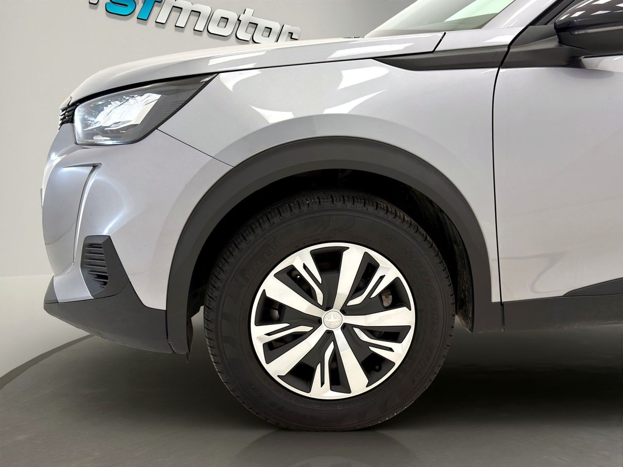 Peugeot 2008 Active Pack BlueHDI 130 S&S EAT8 - Foto 19