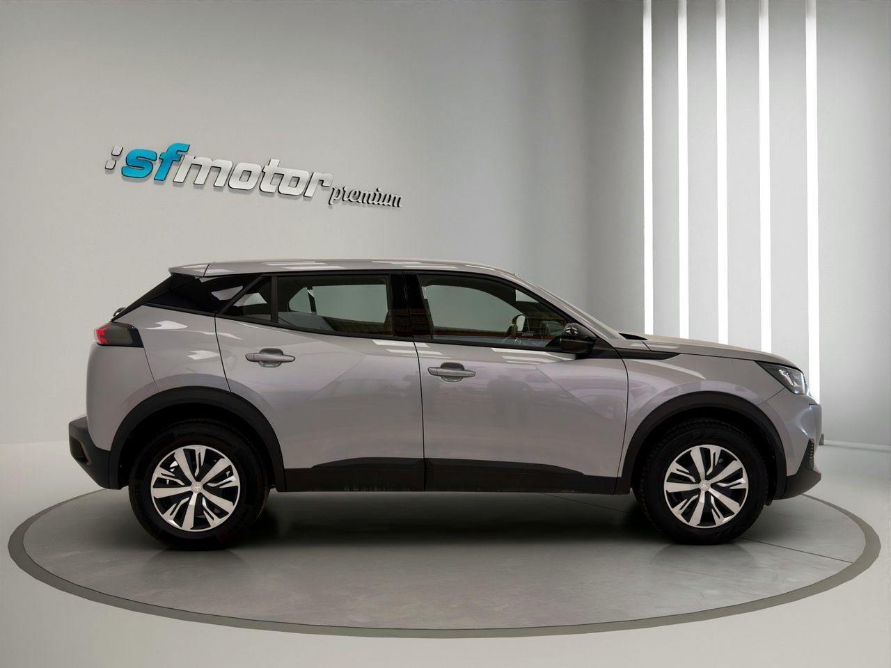 Peugeot 2008 Active Pack BlueHDI 130 S&S EAT8 - Foto 8
