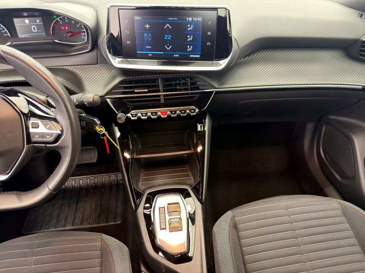 Peugeot 2008 Active Pack BlueHDI 130 S&S EAT8 - Foto 14