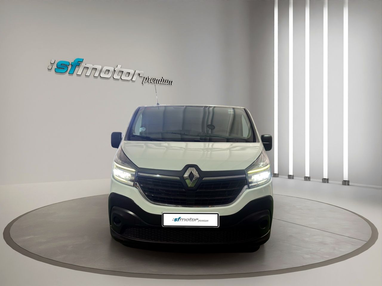 Renault Trafic FURGÓN 2.0 dCi 120 CV L1H1 6 VEL. - Foto 3