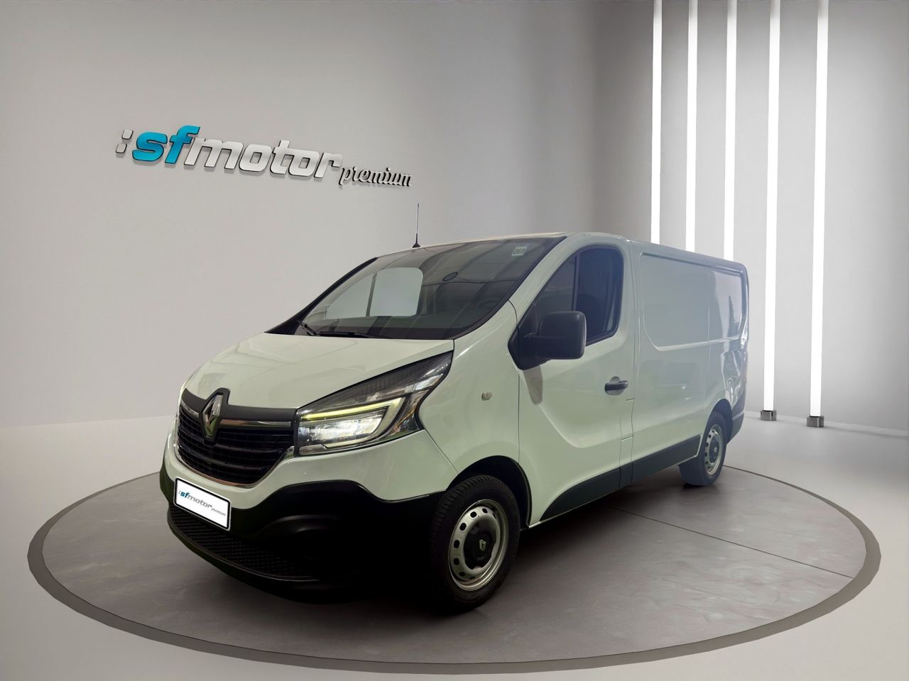 Renault Trafic FURGÓN 2.0 dCi 120 CV L1H1 6 VEL. - Foto 2