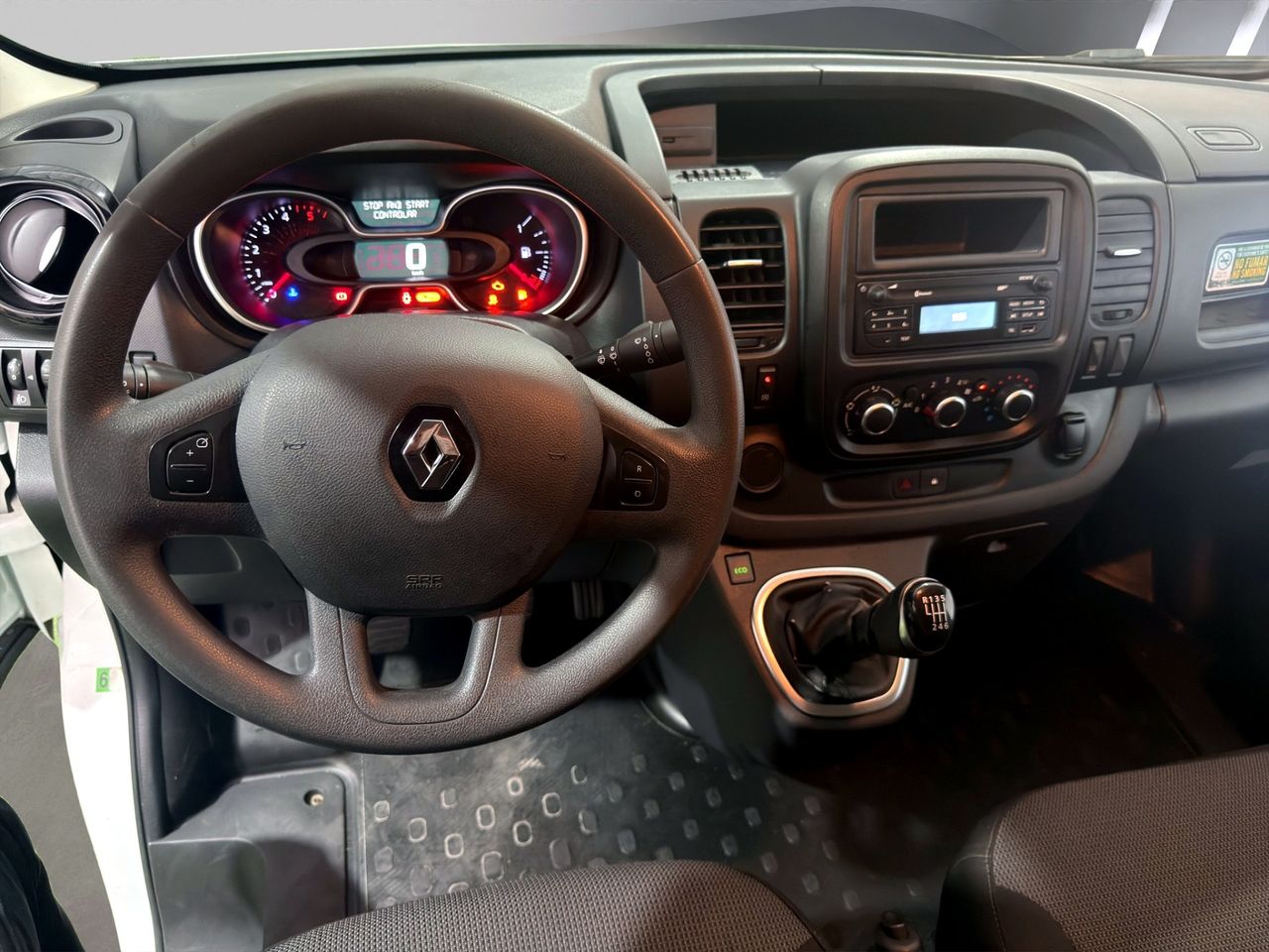 Renault Trafic FURGÓN 2.0 dCi 120 CV L1H1 6 VEL. - Foto 15