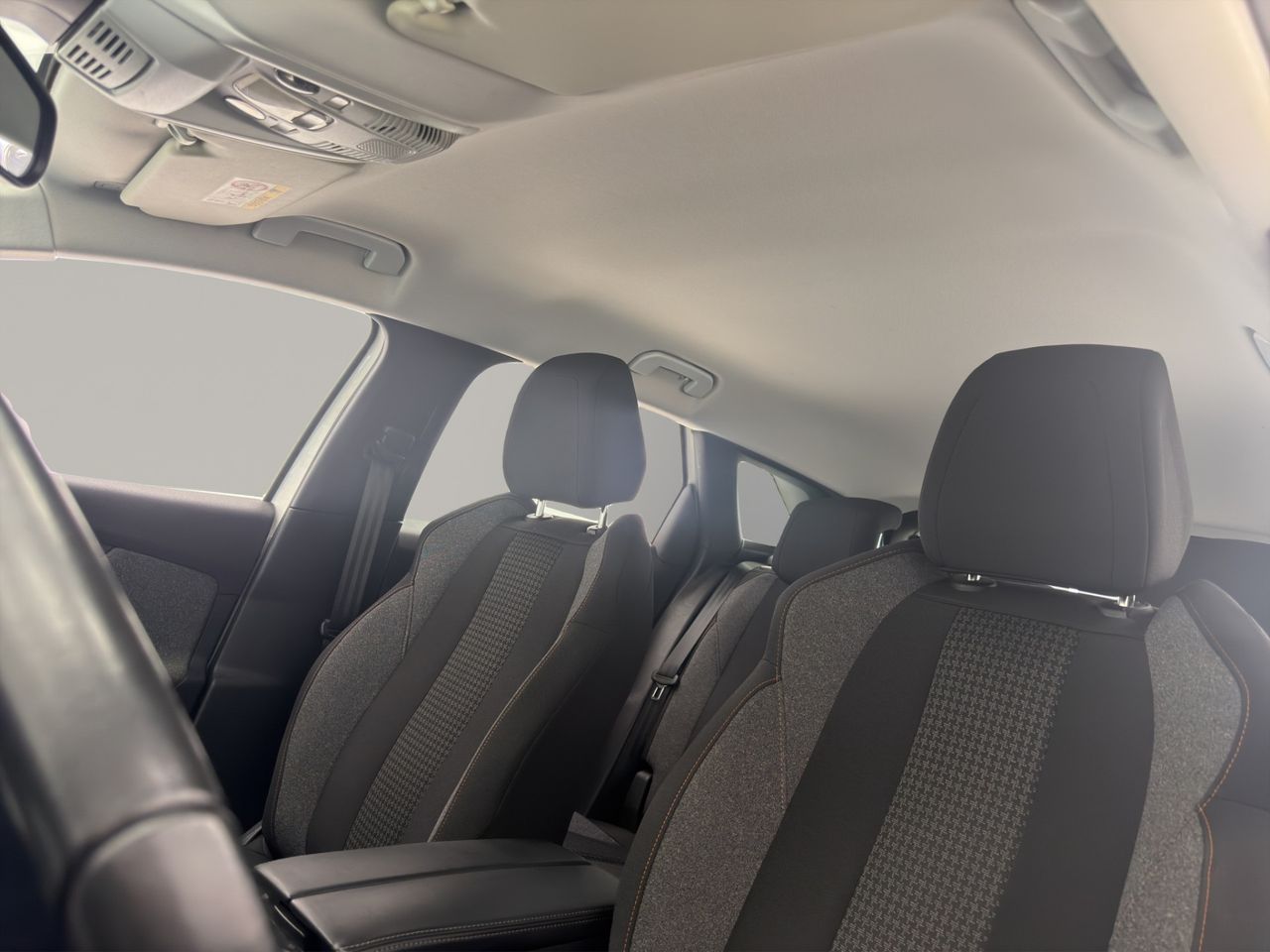Peugeot 3008 1.5 BlueHDi 130 CV S&S Active Pack EAT8 - Foto 23