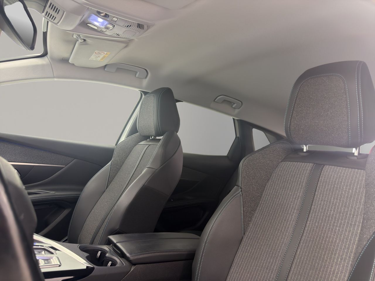 Peugeot 3008 1.5 BlueHDi 130 CV S&S Allure Pack EAT8 - Foto 18