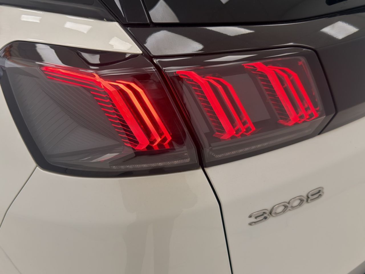 Peugeot 3008 1.5 BlueHDi 130 CV S&S Allure Pack EAT8 - Foto 22