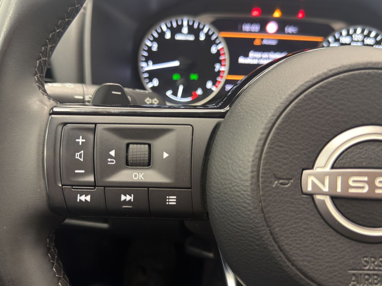 Nissan Qashqai DIG-T 116kW (158CV) mHEV Xtronic Acenta - Foto 31