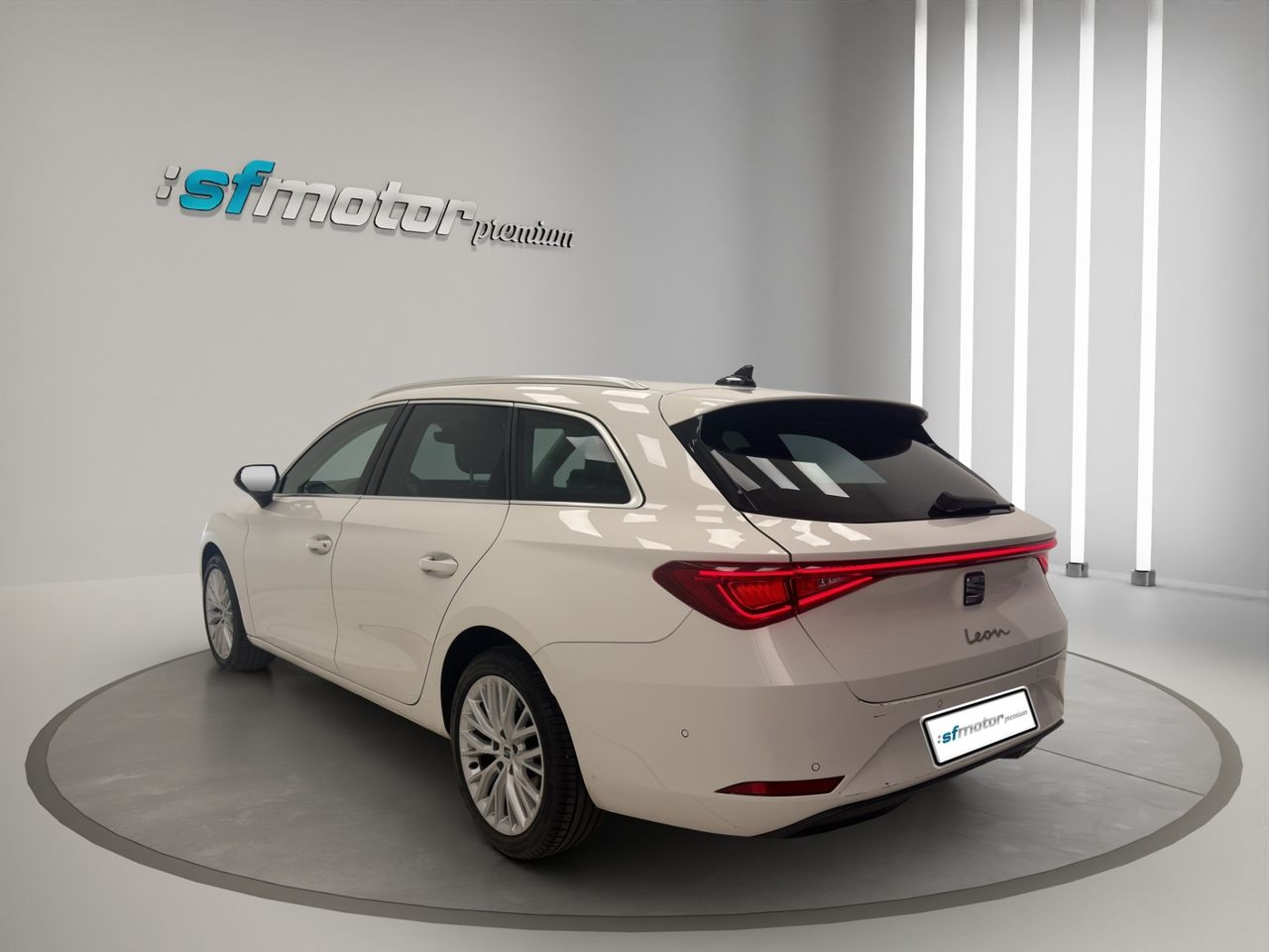 Seat Leon SP 1.5 eTSI 110kW DSG S&S Xcellence Go L - Foto 5