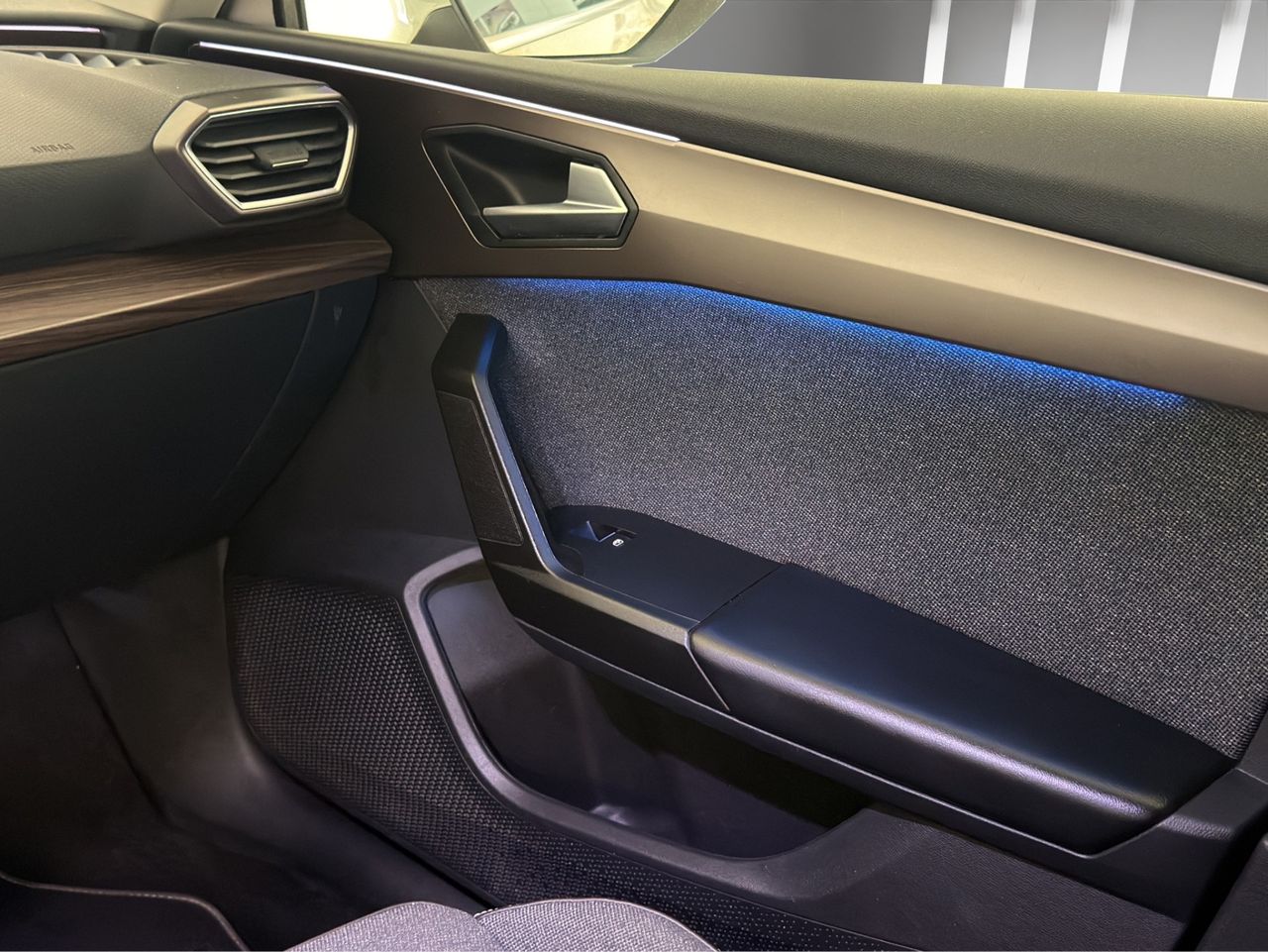 Seat Leon SP 1.5 eTSI 110kW DSG S&S Xcellence Go L - Foto 17