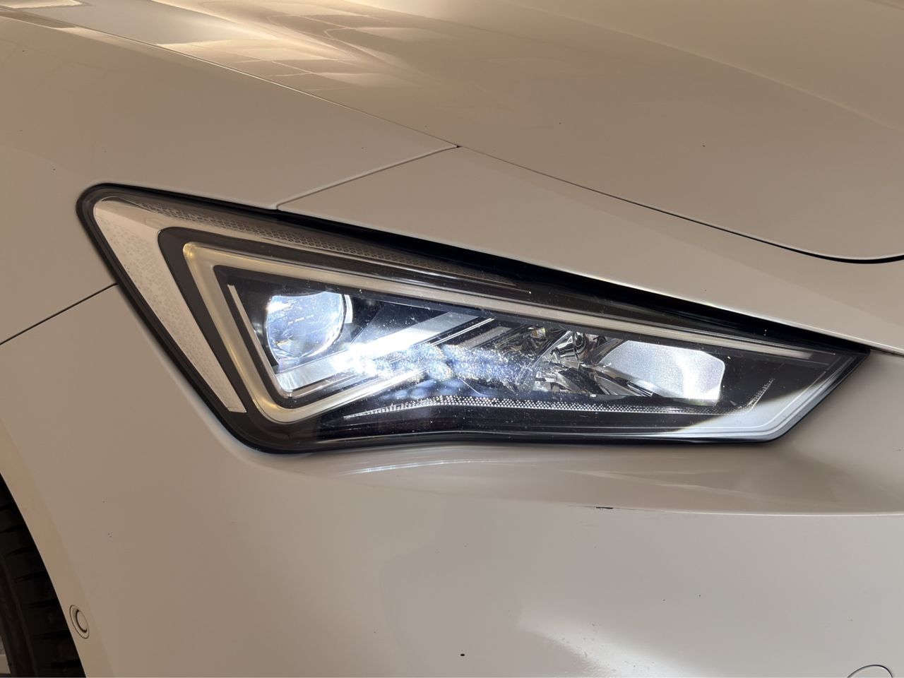 Seat Leon SP 1.5 eTSI 110kW DSG S&S Xcellence Go L - Foto 28