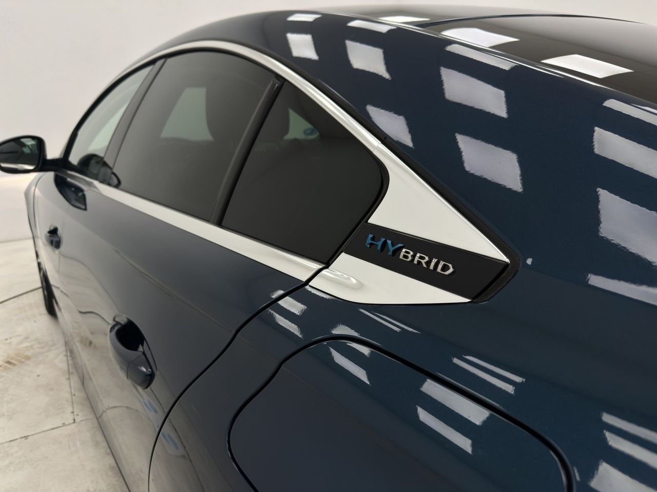 Peugeot 508 5P Allure HYBRID 225 e-EAT8 - Foto 40