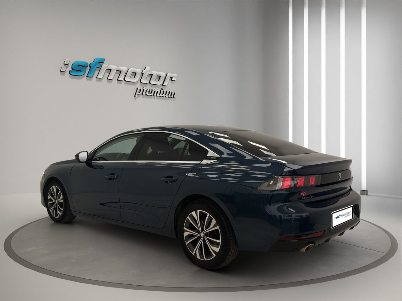 Peugeot 508 5P Allure HYBRID 225 e-EAT8 - Foto 5