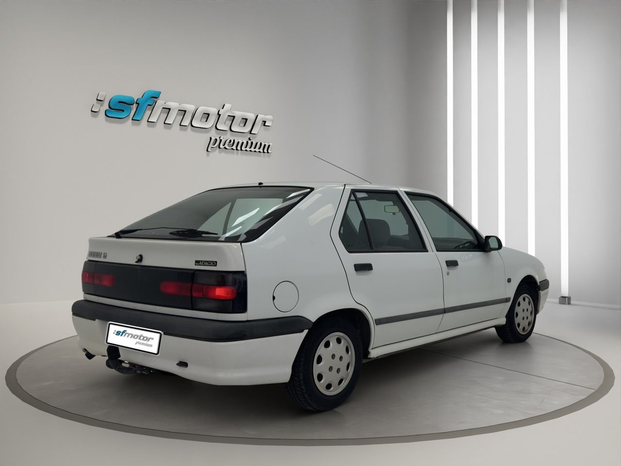 Renault 19 ADAGIO 1.9 DT 93CV - Foto 7
