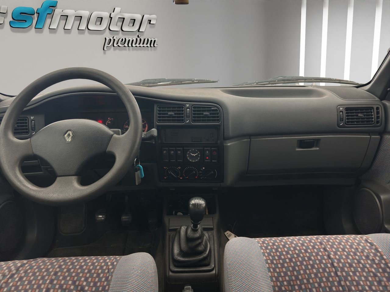 Renault 19 ADAGIO 1.9 DT 93CV - Foto 16