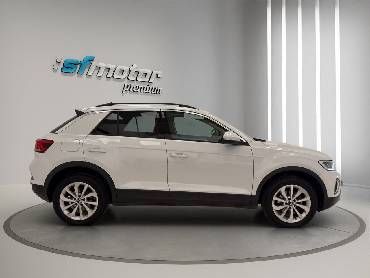 Volkswagen T-Roc Life 2.0 TDI 85kW (115CV) - Foto 8