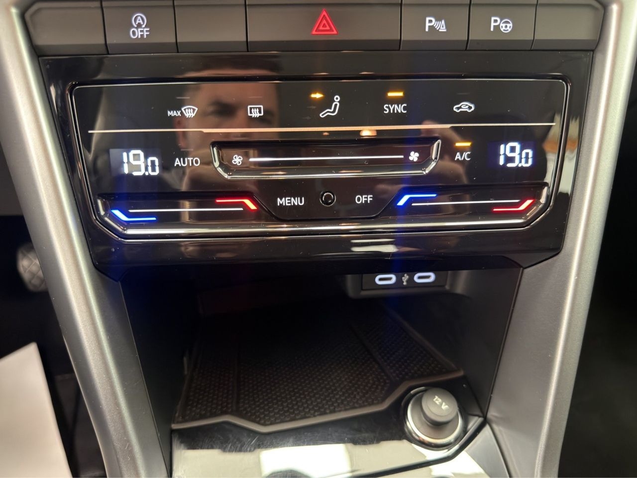 Volkswagen T-Roc Life 2.0 TDI 85kW (115CV) - Foto 24