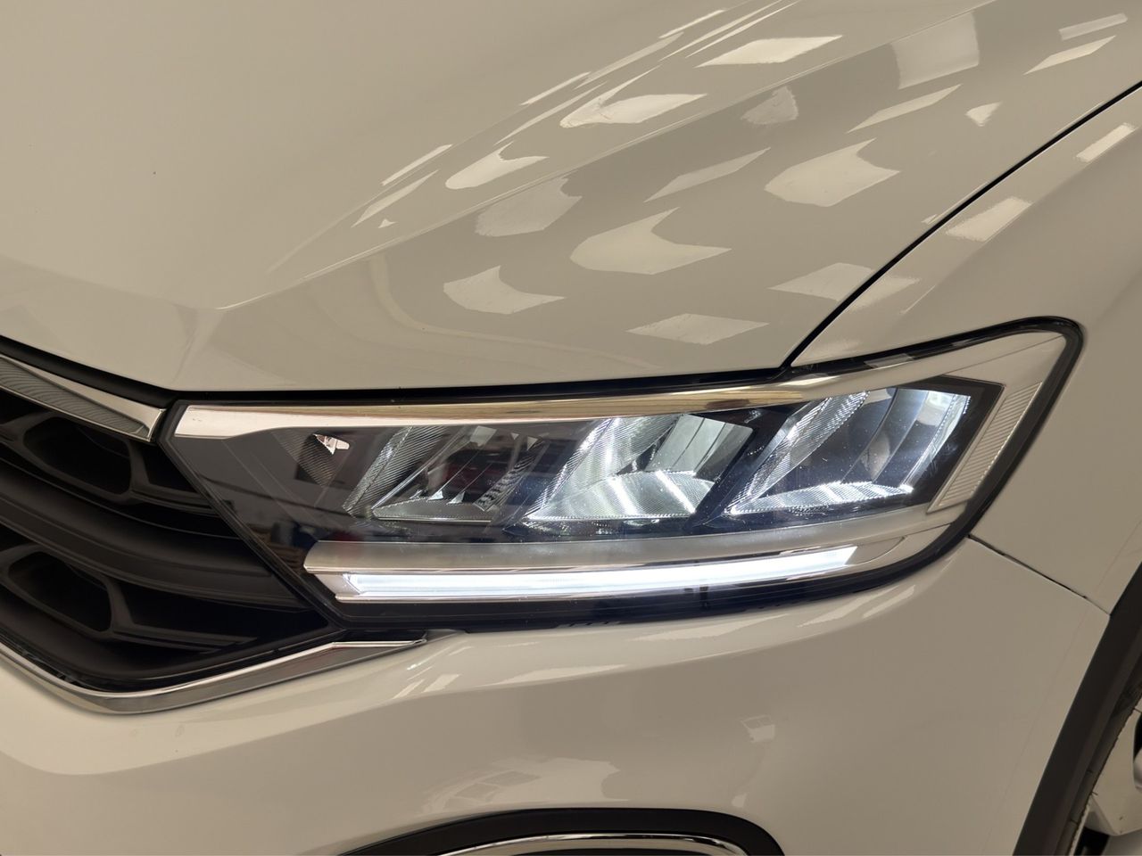 Volkswagen T-Roc Life 2.0 TDI 85kW (115CV) - Foto 35