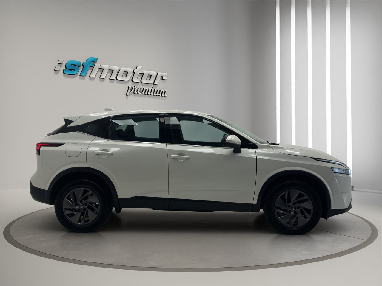 Nissan Qashqai DIG-T 116kW (158CV) mHEV Xtronic Acenta - Foto 8