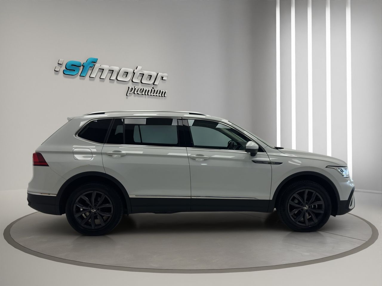 Volkswagen Tiguan Allspace Life 1.5 TSI 110kW (150CV) DSG - Foto 6