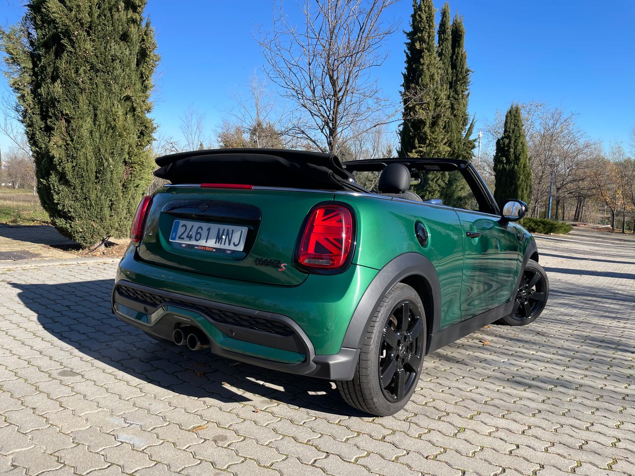 mini cabrio 2024 / foto grande (3)