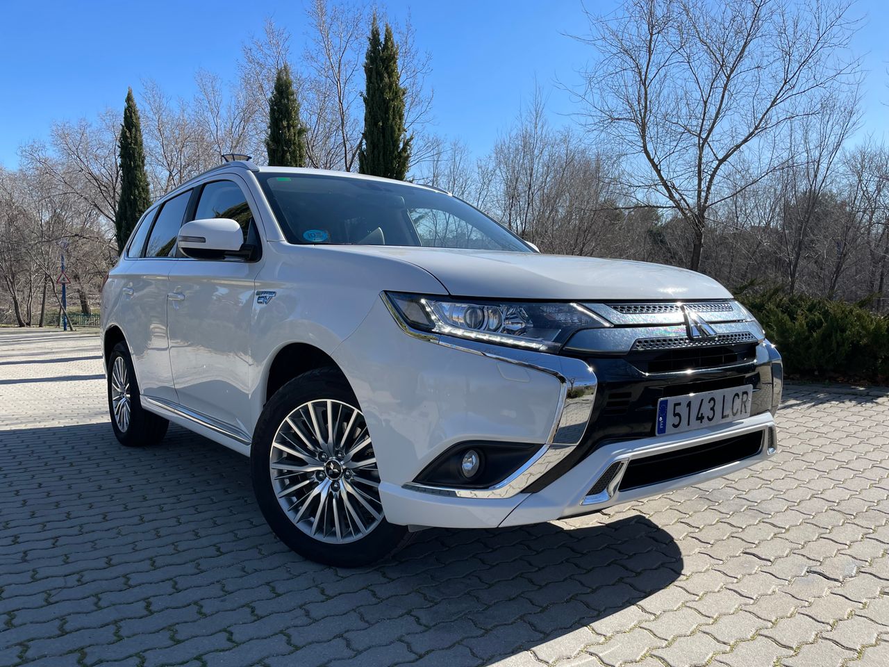 mitsubishi outlander 2019 / foto grande (2)