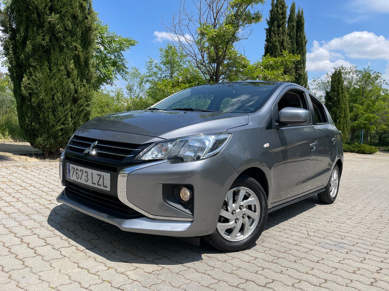 Mitsubishi outlander 2014  de segunda mano - mitsubishi space star 2022 /