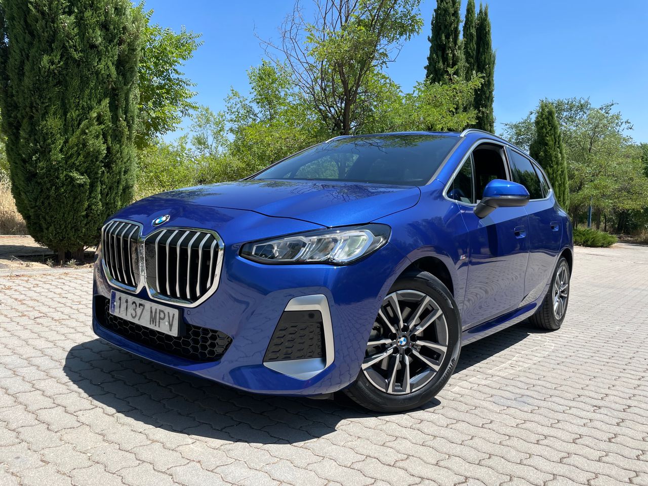 Foto bmw serie 2 active tourer 2024 /