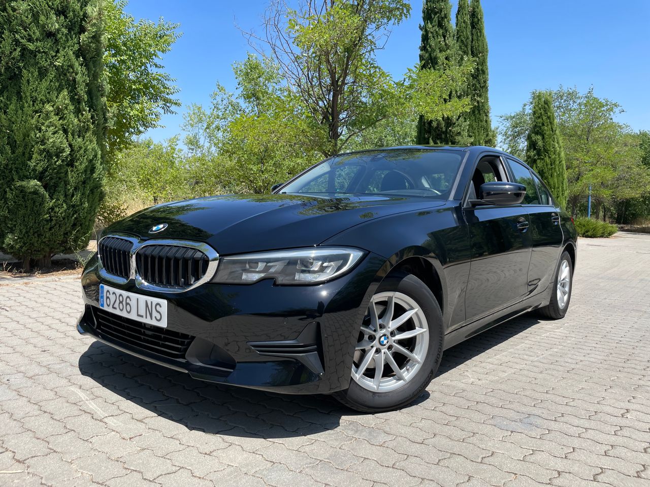 Foto bmw serie 3 2021 /