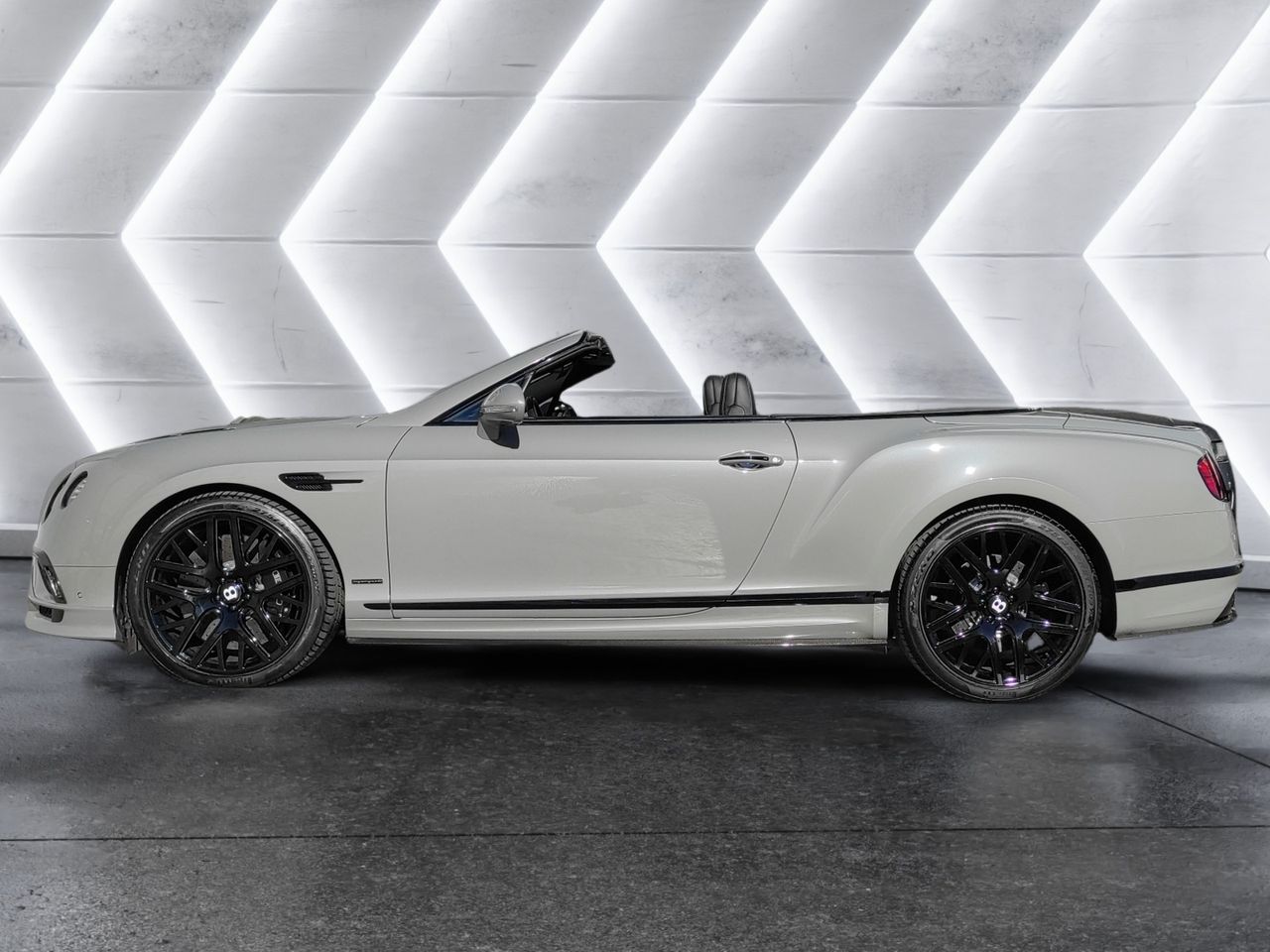 bentley continental gt 2018 / foto grande (2)