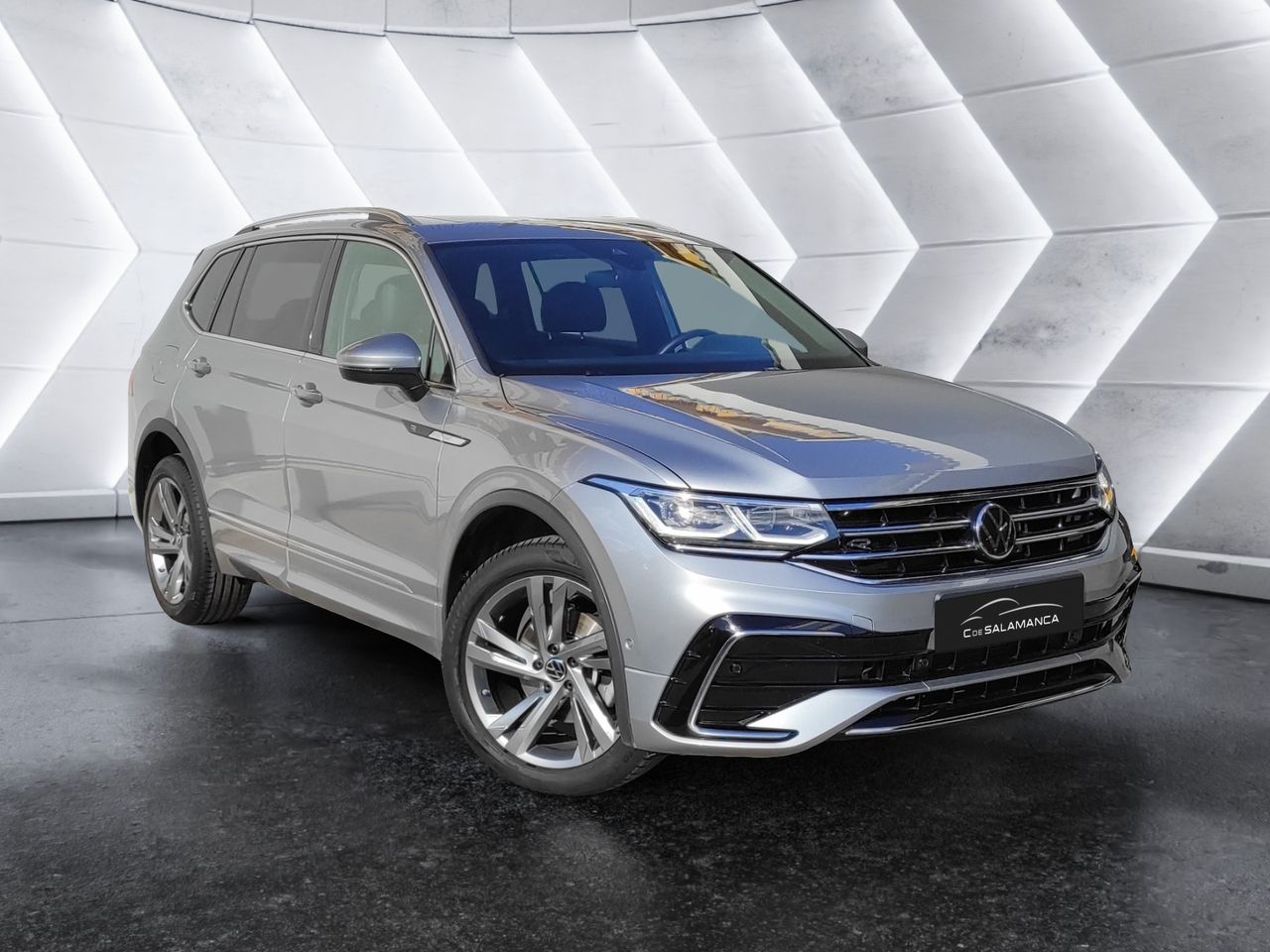 volkswagen tiguan allspace 2023 / foto grande (3)