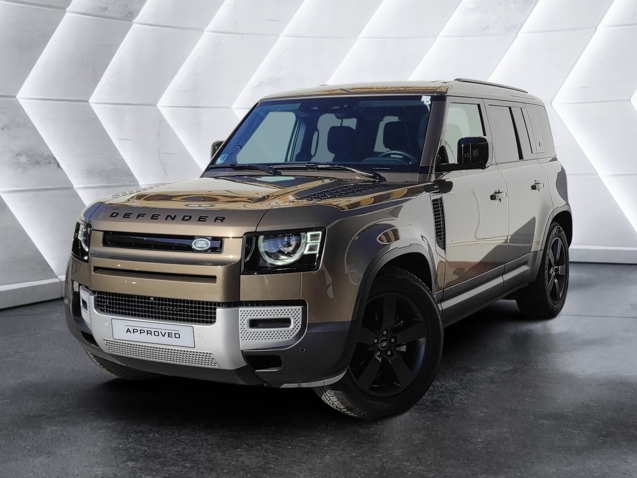 Servicio de recogida de muebles usados  de segunda mano - land-rover defender 2024 /