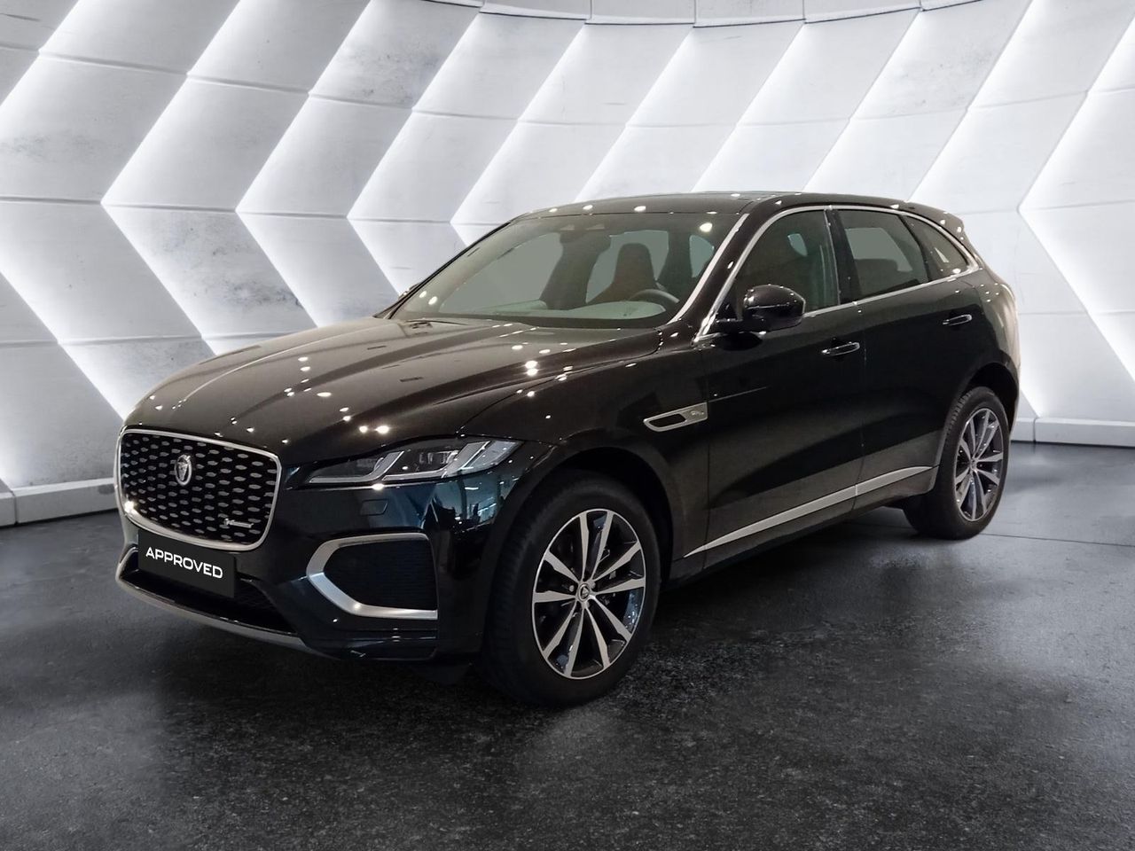 Foto jaguar f-pace 2024 /
