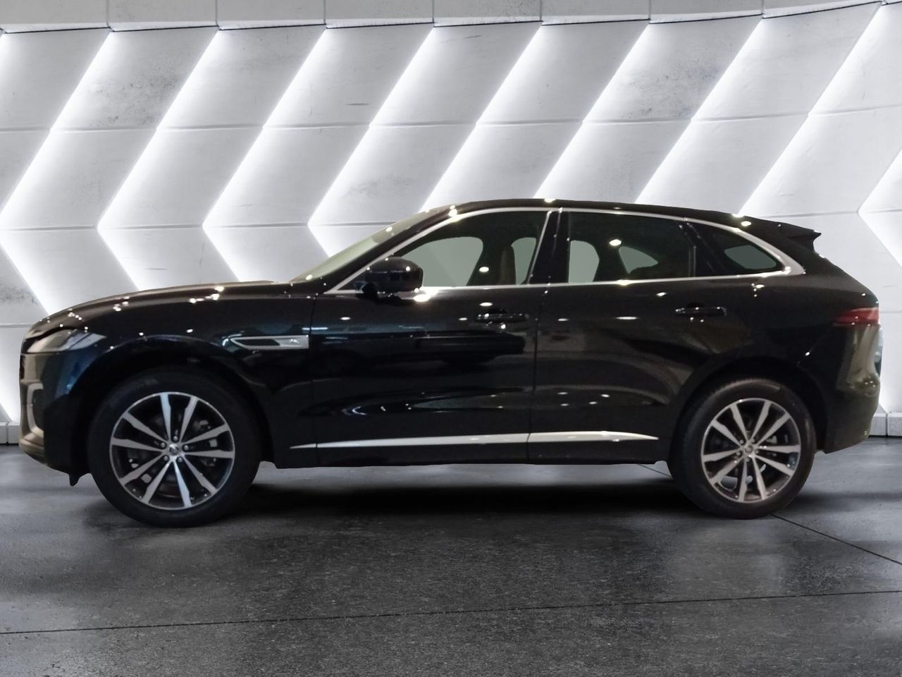 jaguar f-pace 2024 / foto grande (2)