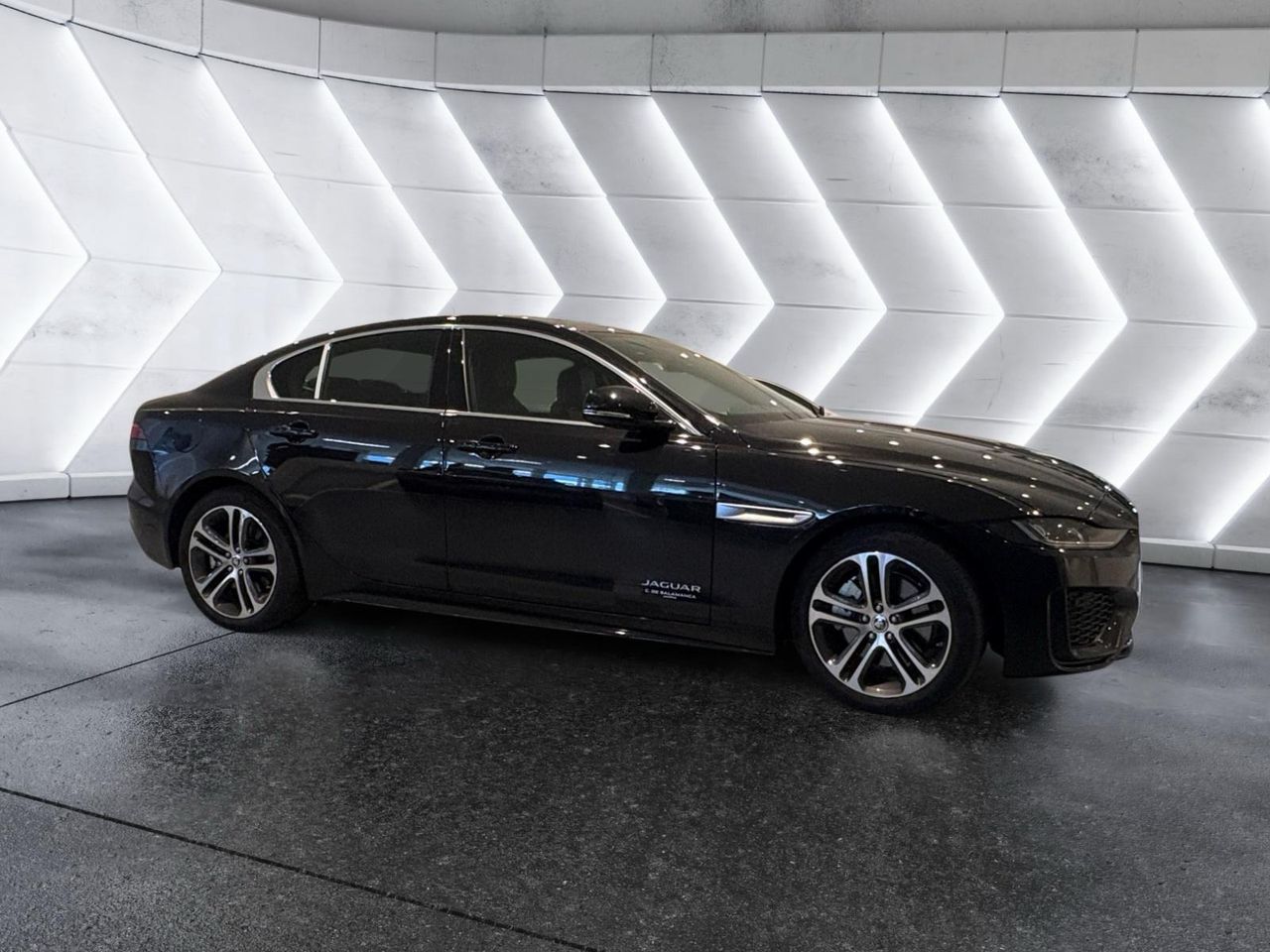 Foto jaguar xe 2024 /