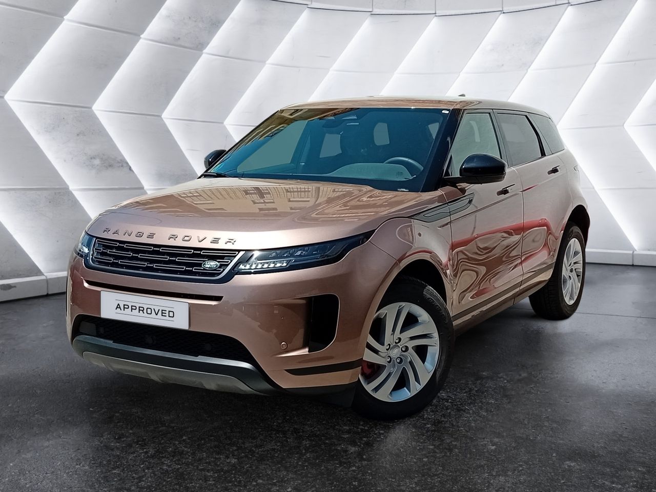 land-rover range rover evoque 2024 /