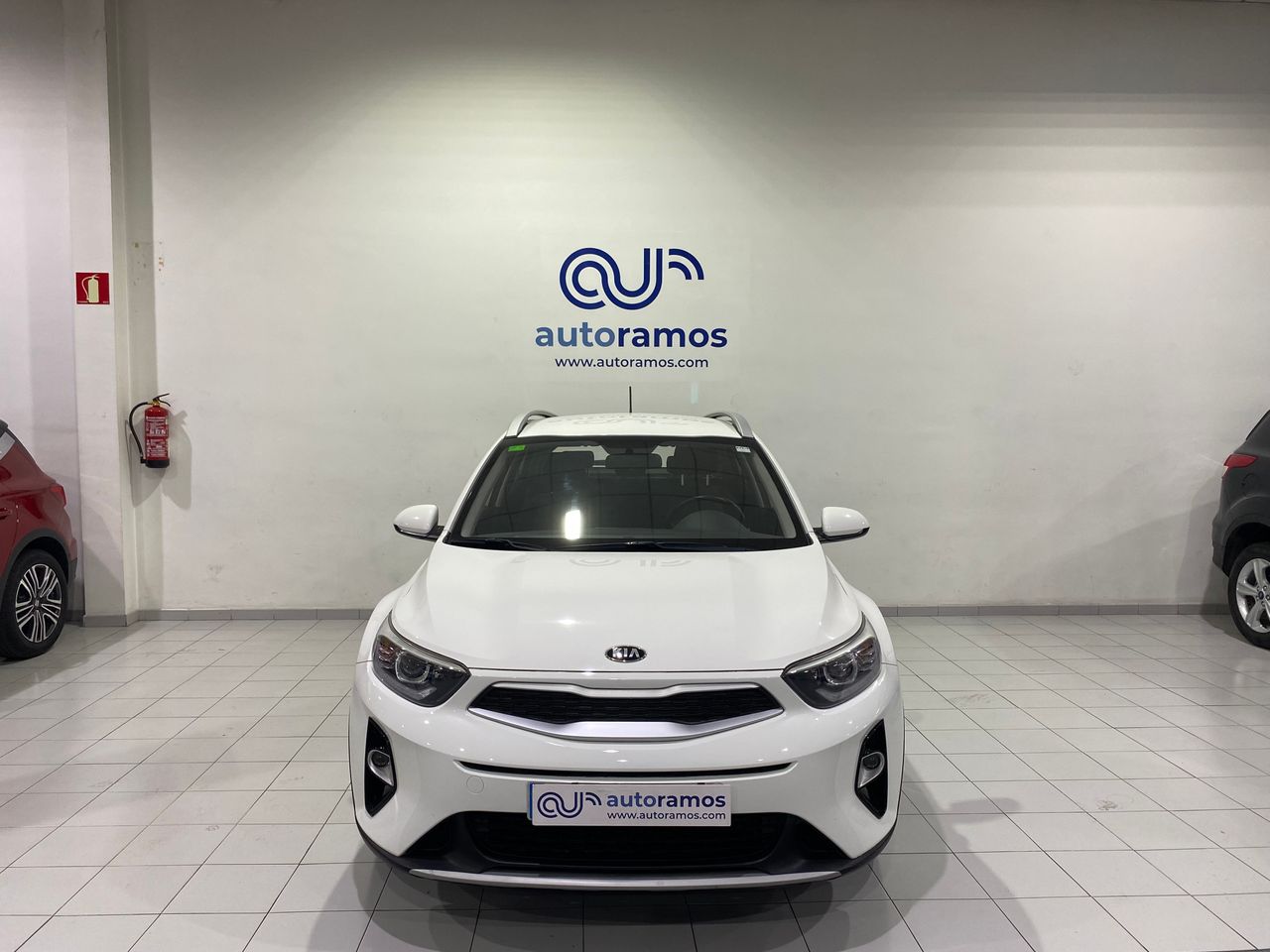 kia stonic 2019 / foto grande (2)