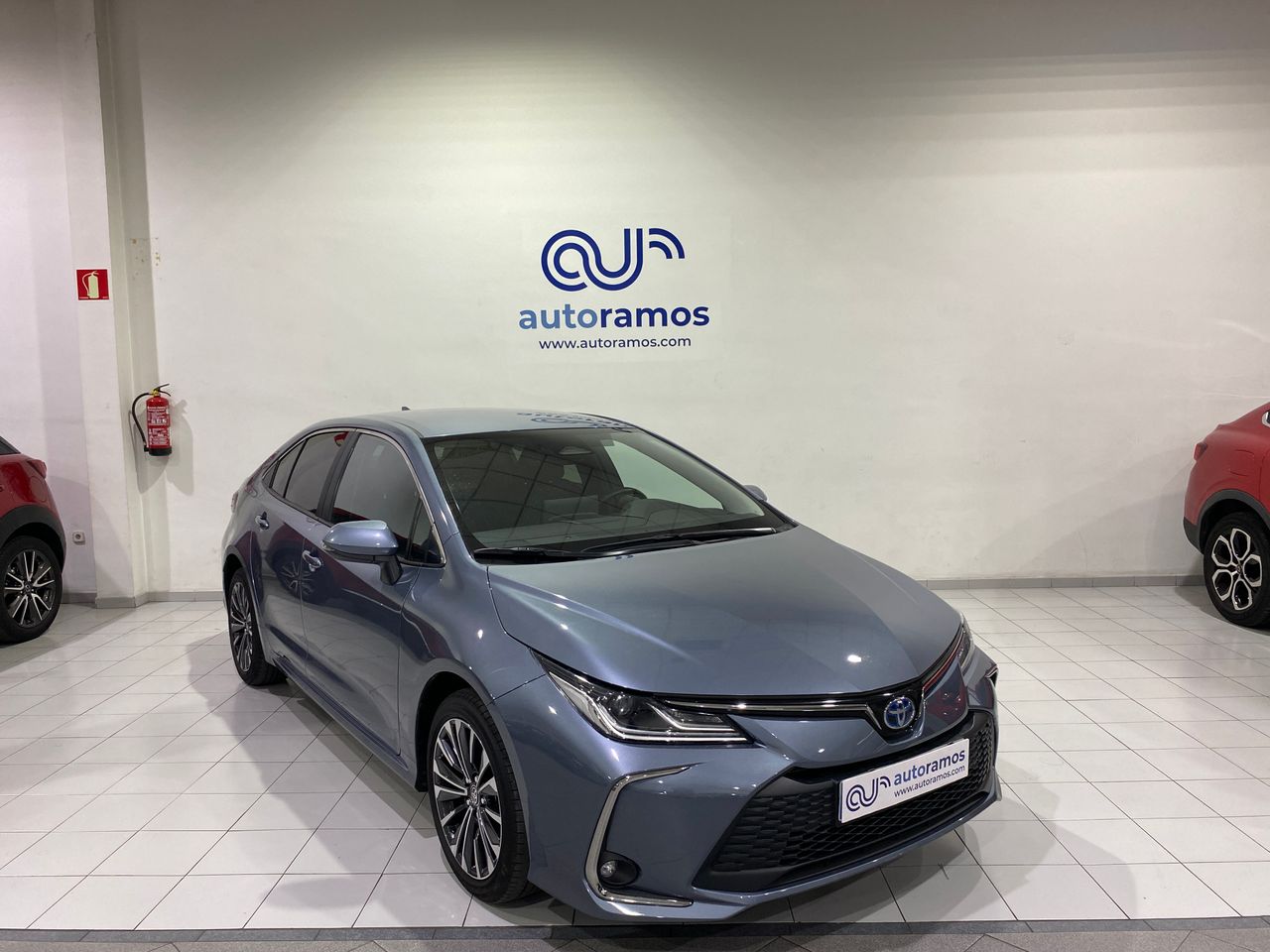 Corolla hibrido 140cv  de segunda mano - toyota corolla 2024 /
