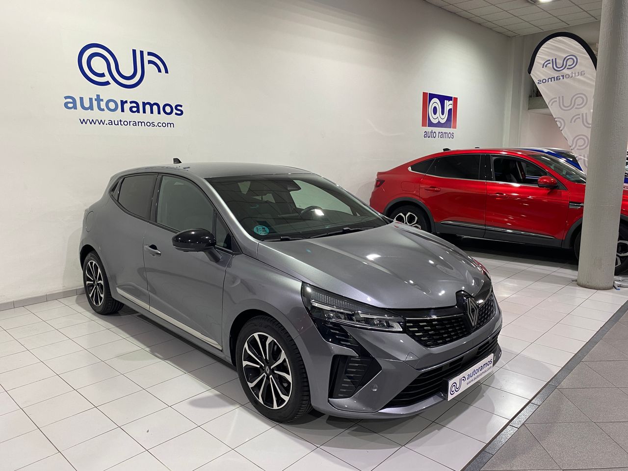 renault clio 2024 / foto grande (3)