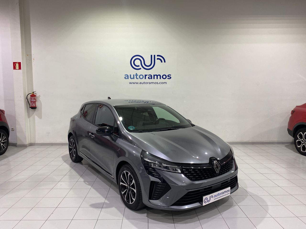 Foto renault clio 2024 /