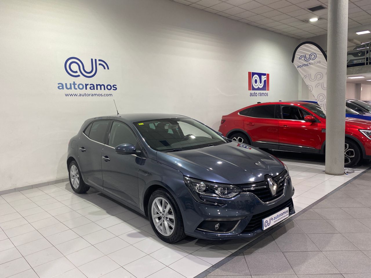 renault megane 2017 / foto grande (3)