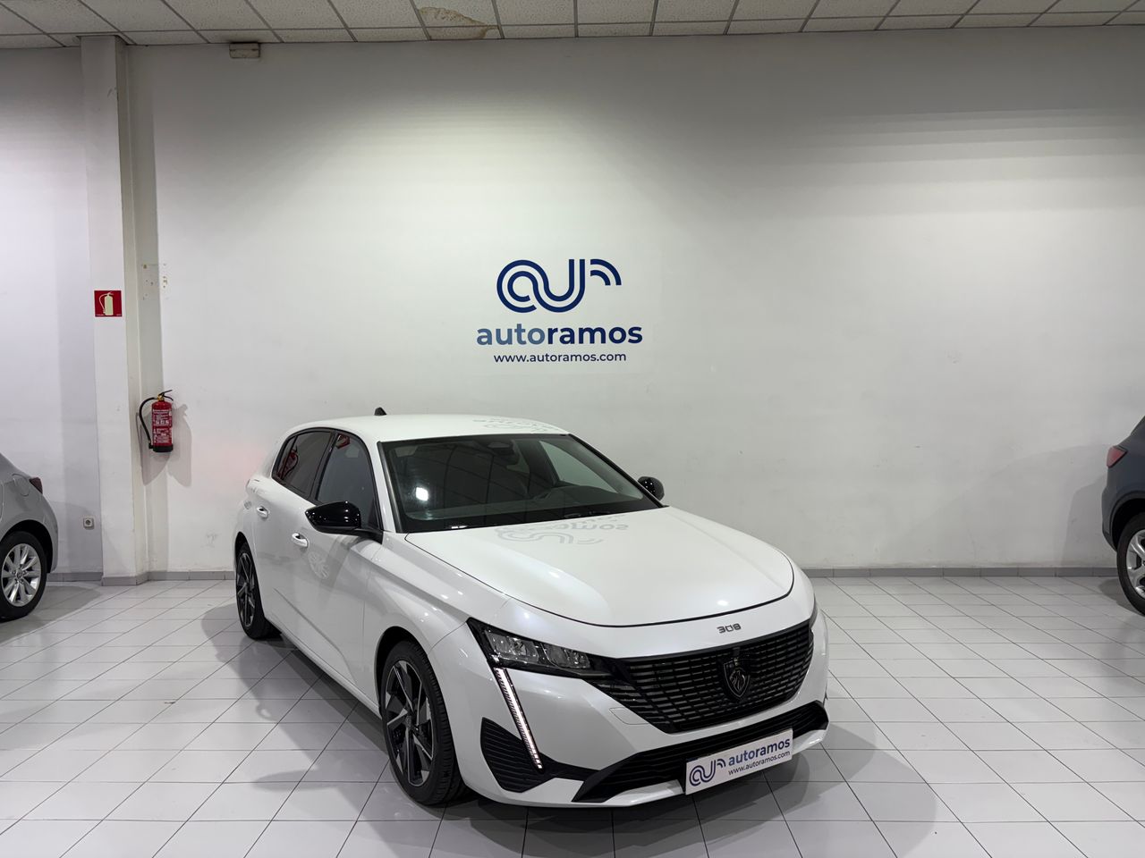 peugeot 308 2023 /