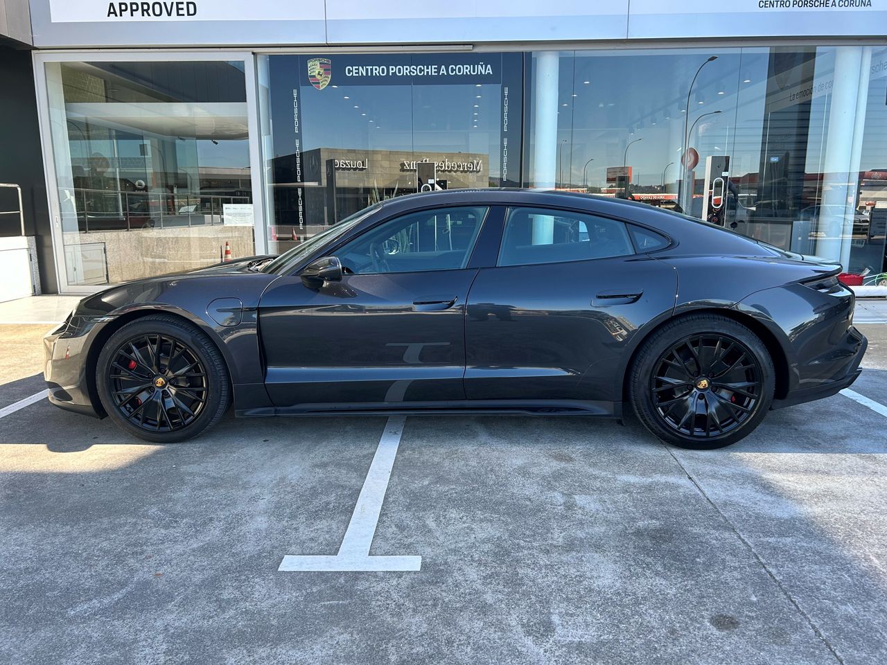 porsche taycan 2023 / foto grande (2)
