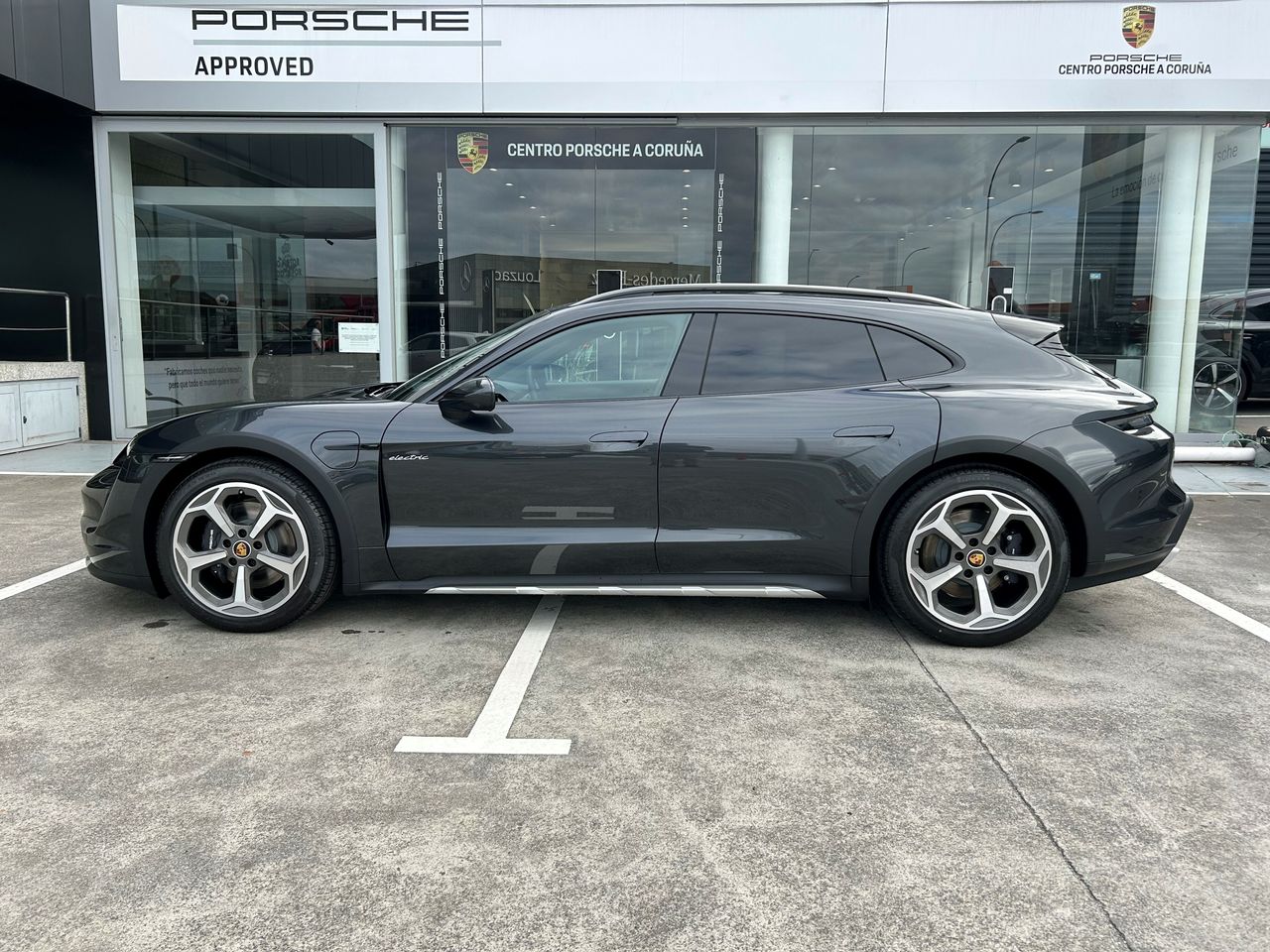 porsche taycan 2024 / foto grande (2)