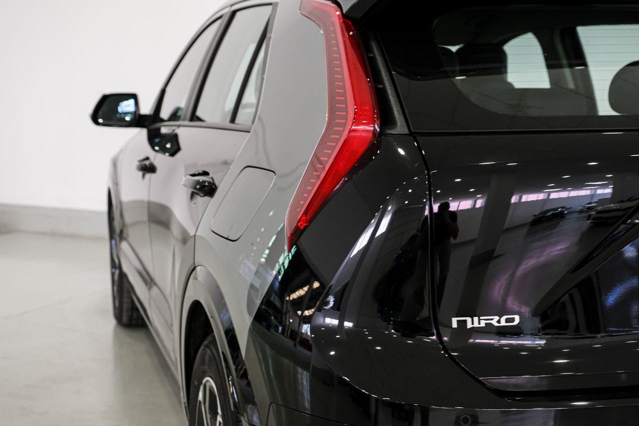 kia niro 2023 / foto grande (3)