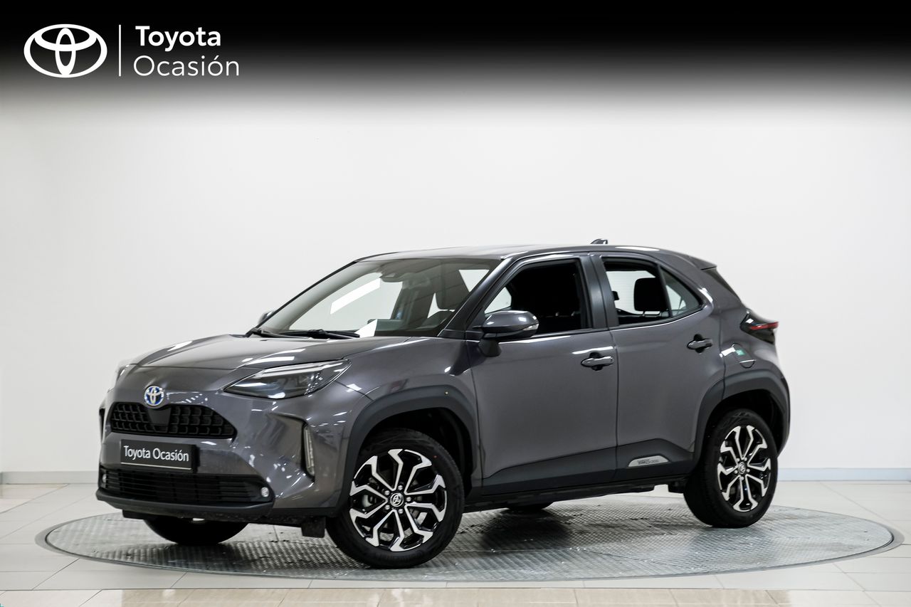 toyota yaris cross 2024 /